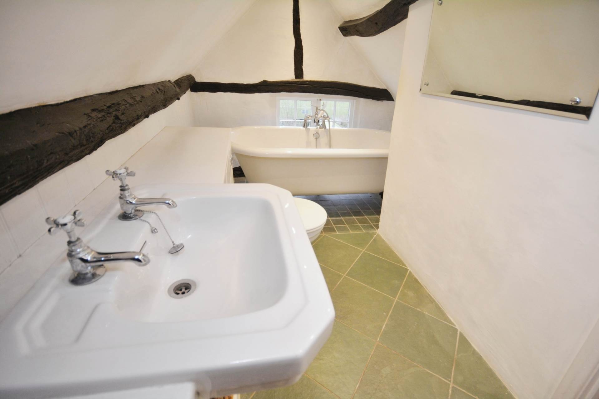 High Street, Amersham, Image 14