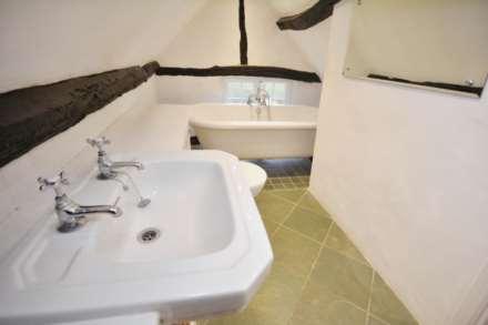 High Street, Amersham, Image 14