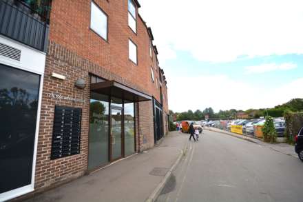 Regent Place, Sycamore Road, Amersham, Image 10