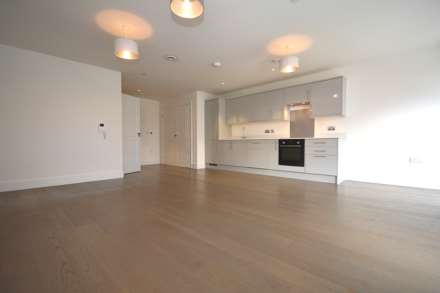 Regent Place, Sycamore Road, Amersham, Image 3
