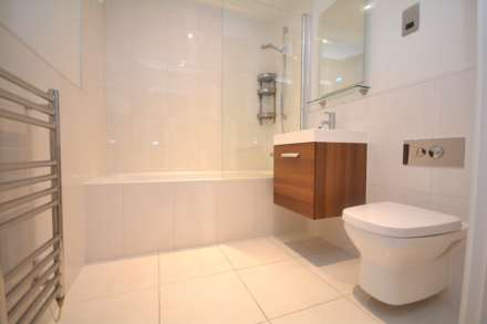 Regent Place, Sycamore Road, Amersham, Image 7