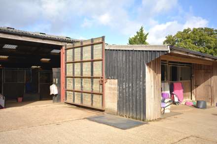 Fullers Hill Farm, Amersham, Image 10