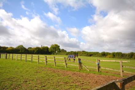 Fullers Hill Farm, Amersham, Image 8
