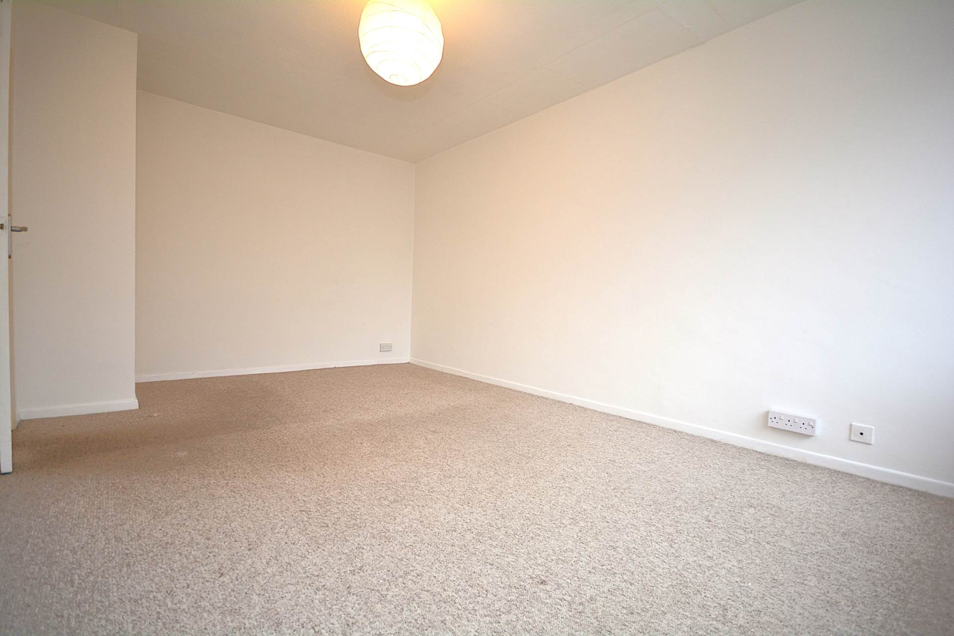 Upland Court, Chesham, Image 5