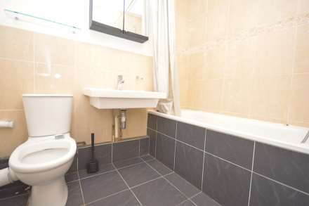 Upland Court, Chesham, Image 8