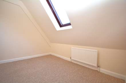 Manor Road, Tring HP23, Image 15