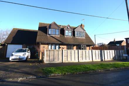 Manor Road, Tring HP23, Image 22