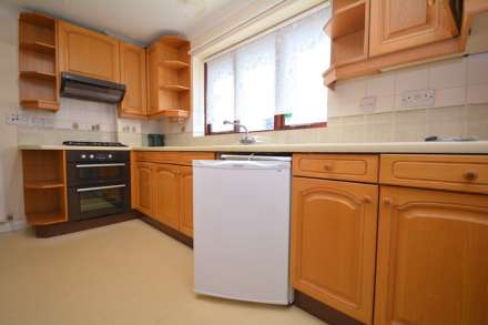 Manor Road, Tring HP23, Image 4