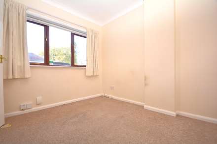 Manor Road, Tring HP23, Image 8