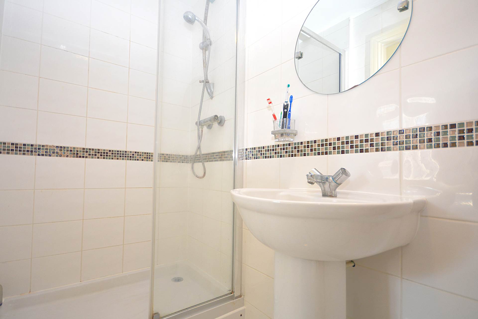 Old Saw Mill Place, Amersham, Image 14