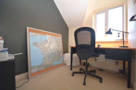 Old Saw Mill Place, Amersham, Image 15