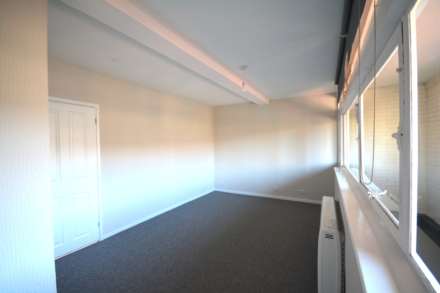 St Michael's Court, Woodside Road, Amersham, Image 3