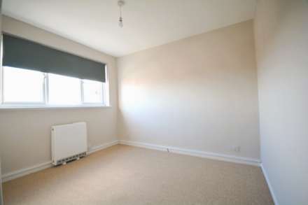 St Michael's Court, Woodside Road, Amersham, Image 9