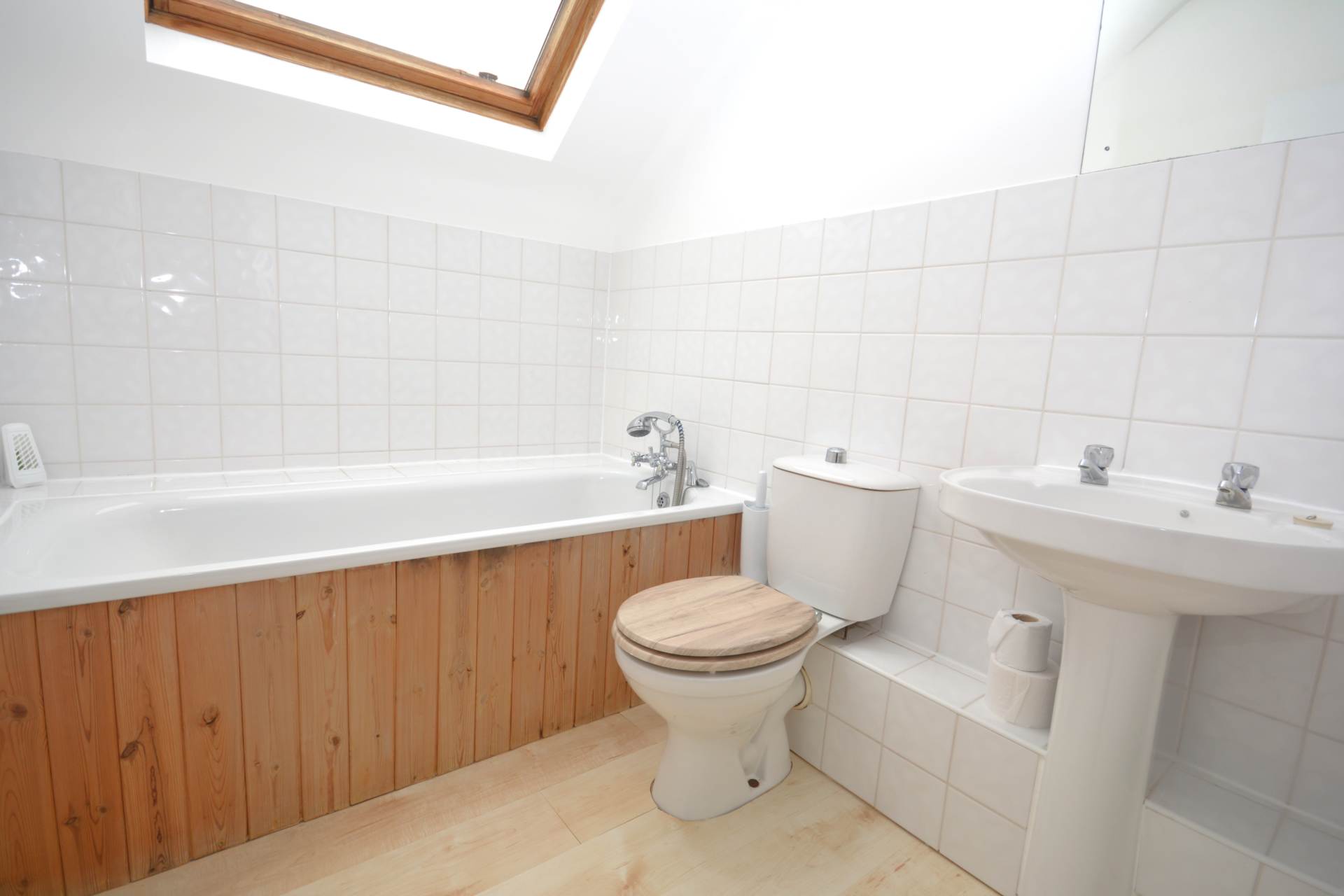 Highview Court, Eskdale Avenue, Chesham, Image 2