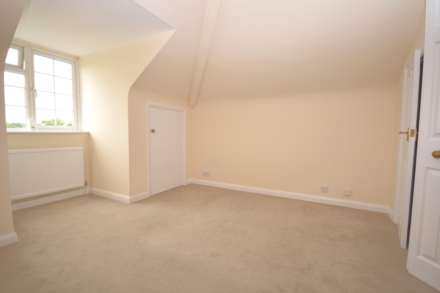 Highview Court, Eskdale Avenue, Chesham, Image 3