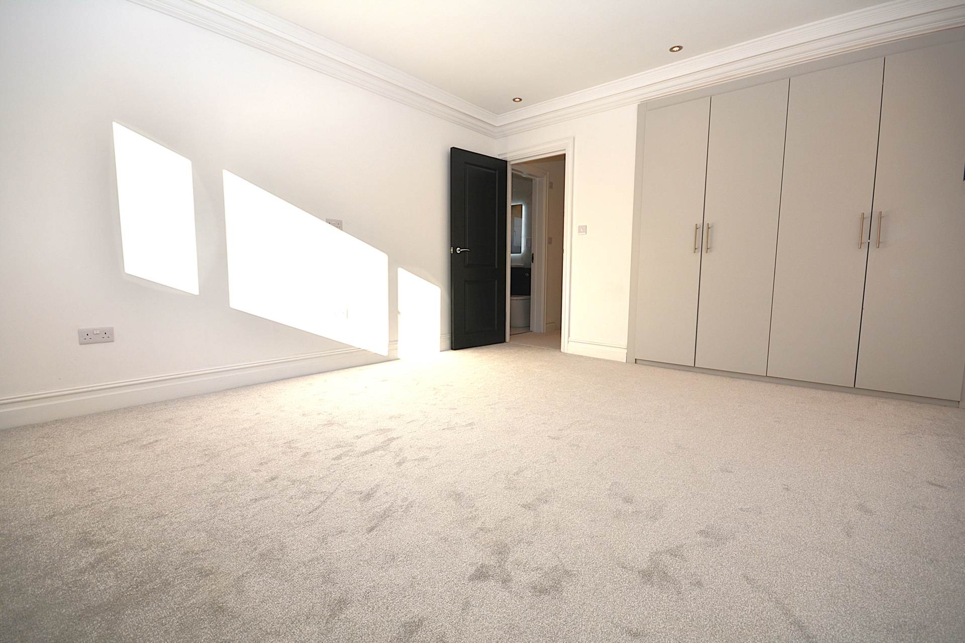 Woodley Hill, Chesham, Image 11