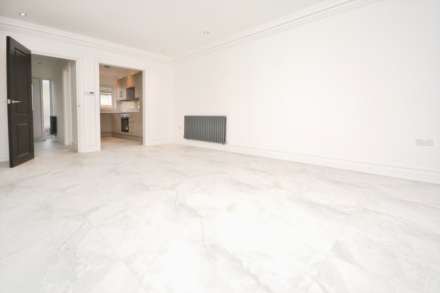 Woodley Hill, Chesham, Image 3