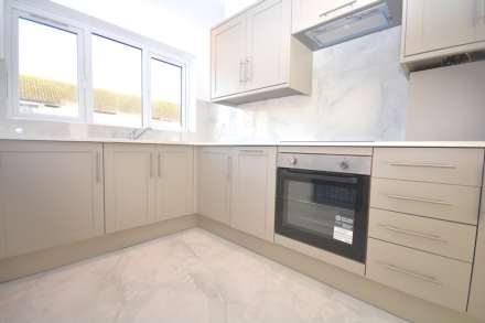 Woodley Hill, Chesham, Image 7