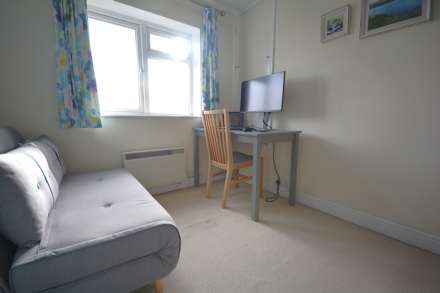 Rose Court, Chessmount Rise, Chesham, Image 8