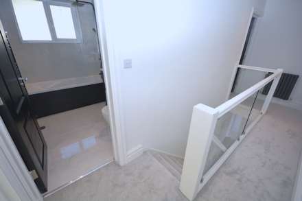 Woodley Hill, Chesham, Image 10