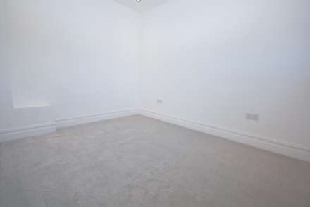 Woodley Hill, Chesham, Image 12