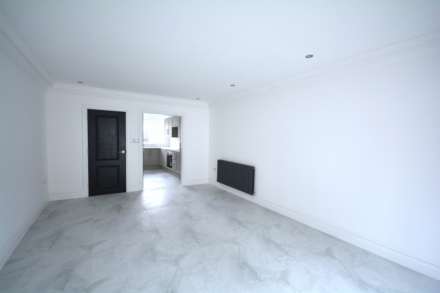 Woodley Hill, Chesham, Image 3