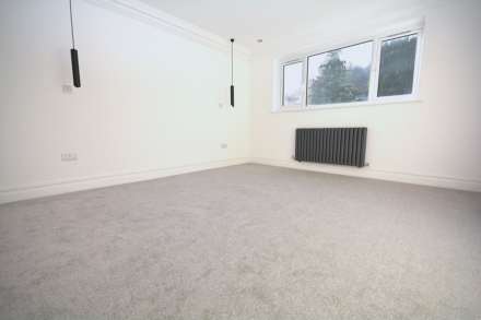 Woodley Hill, Chesham, Image 7