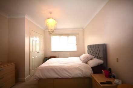 Four Oaks, Chesham, Image 15