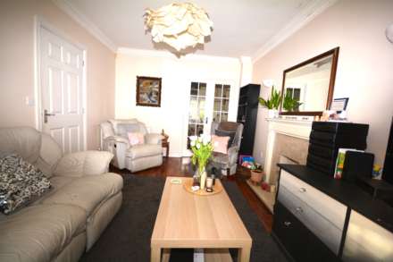 Four Oaks, Chesham, Image 2