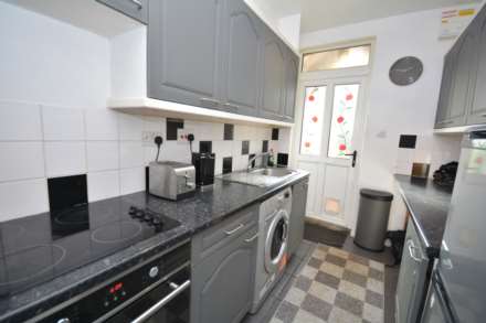 Orchard Leigh Villas, Chesham HP5, Image 4