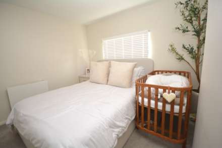 Orchard Leigh Villas, Chesham HP5, Image 8