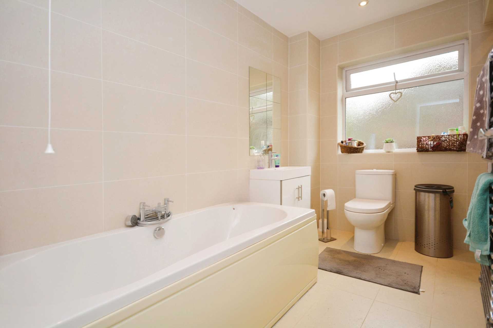 Station Road, Amersham, Image 10