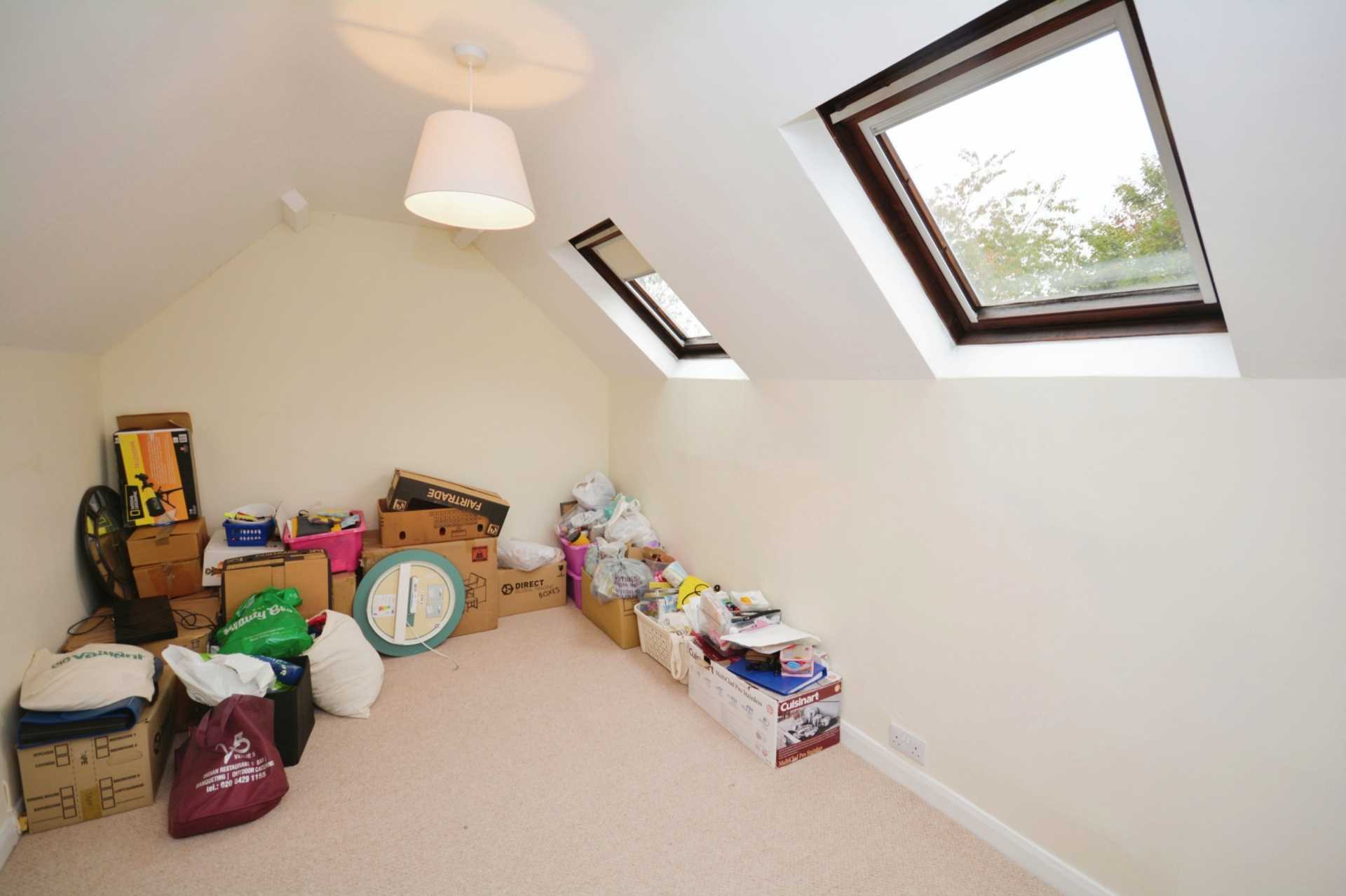 Station Road, Amersham, Image 13