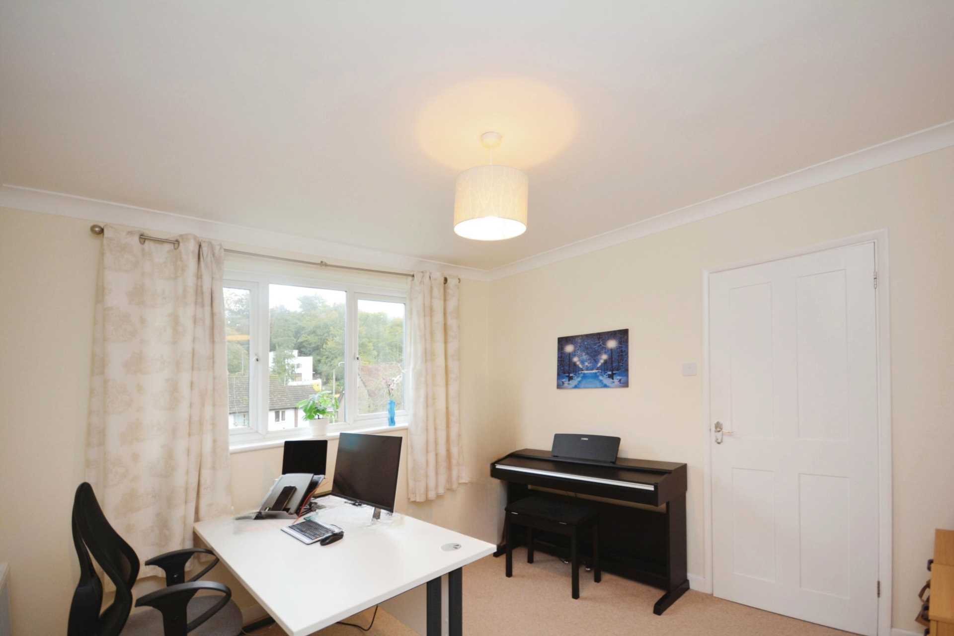 Station Road, Amersham, Image 5