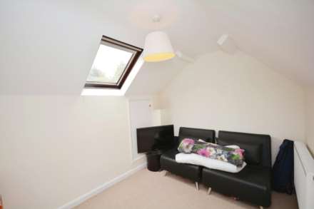 Station Road, Amersham, Image 14