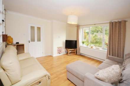 Station Road, Amersham, Image 2