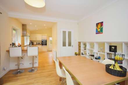 Station Road, Amersham, Image 3