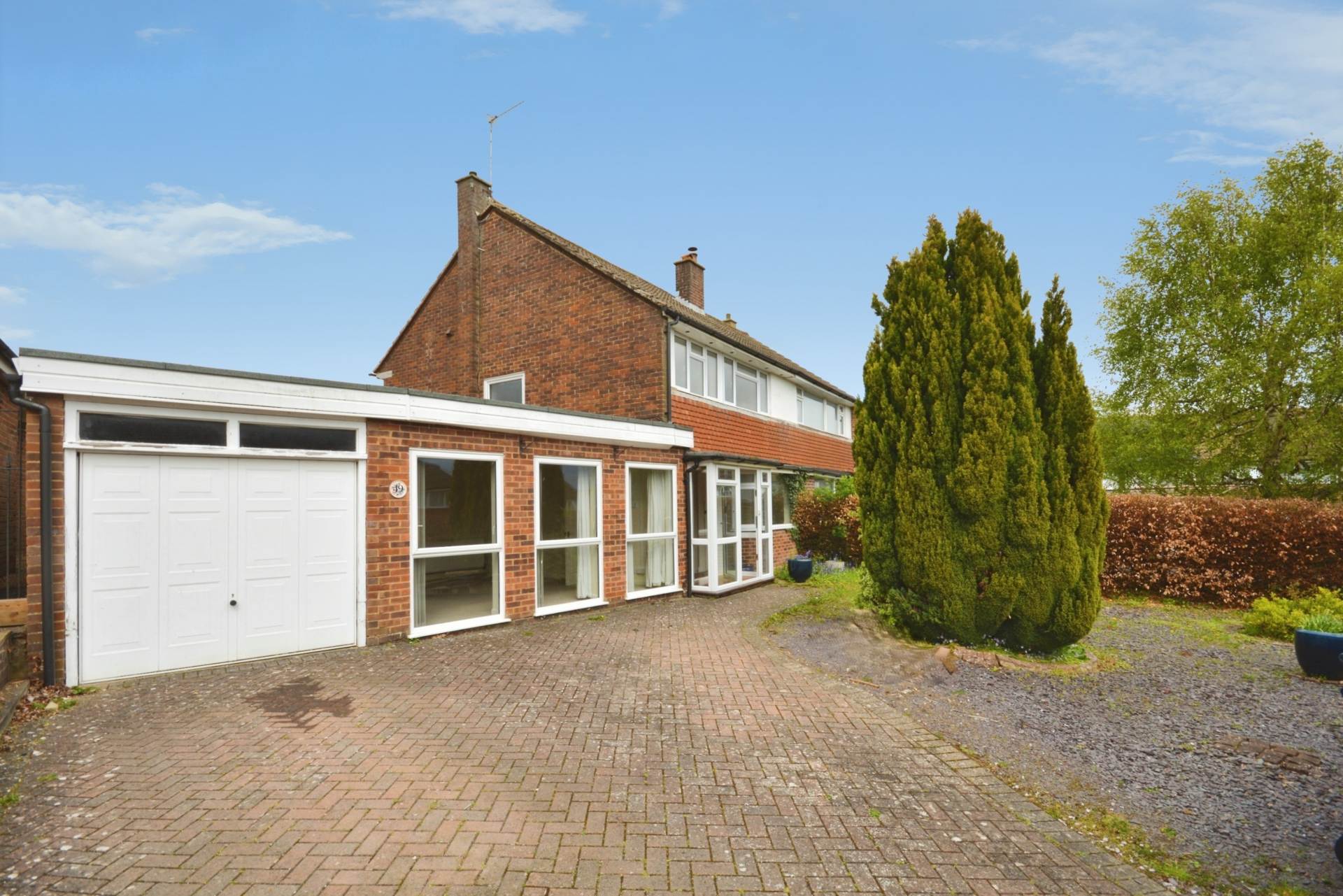 Aylward Gardens, Chesham HP5, Image 1