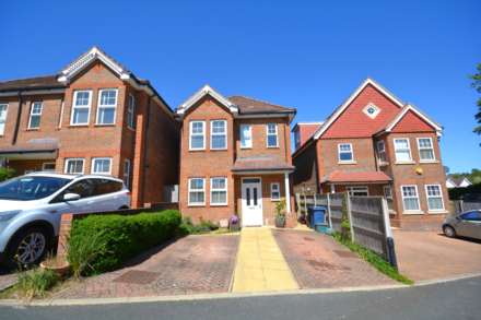 Property For Sale X 13 Lindo Close, Chesham
