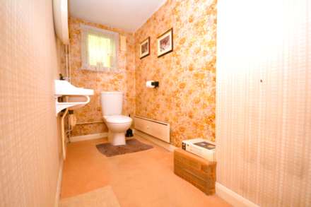 Clifton Road, Amersham, Image 9
