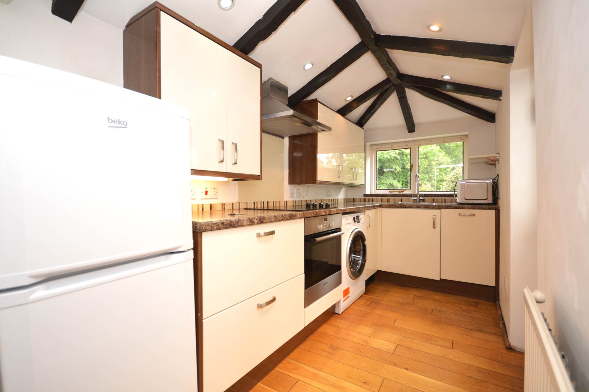 Amersham, HP7 0EB, Image 3