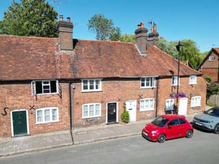 Amersham, HP7 0EB, Image 1