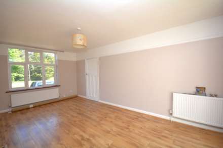 Stanley Hill, Amersham, Image 2