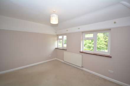 Stanley Hill, Amersham, Image 6
