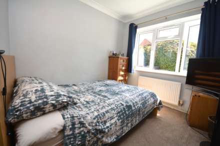 Sandycroft Road, Amersham, Image 6