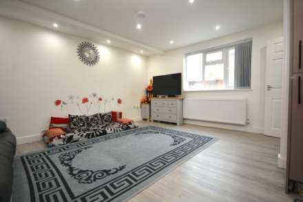 Watermeadow, Chesham, Image 5