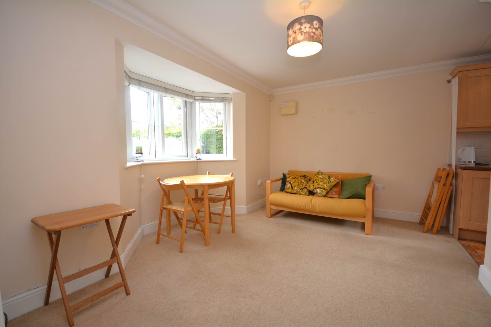 Meadowbank Close, Amersham, Image 3
