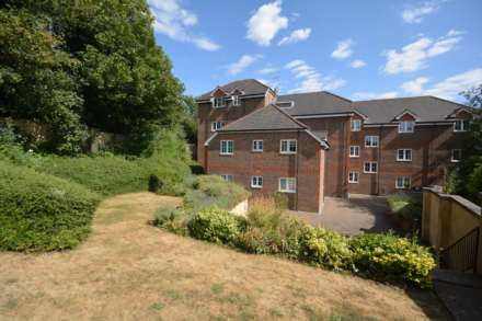 Baytree Court, Hospital Hill, Image 15
