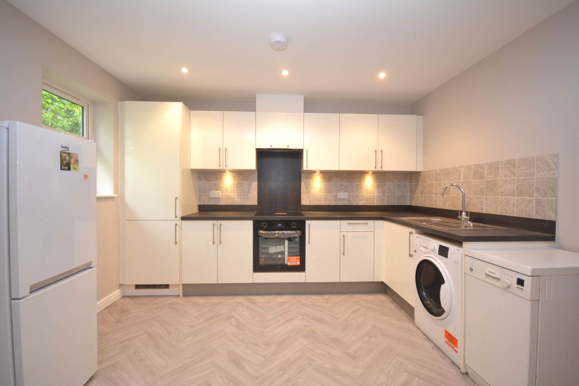 Waterside, Chesham, Image 4
