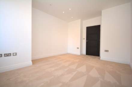 The Broadway, Amersham, Image 12